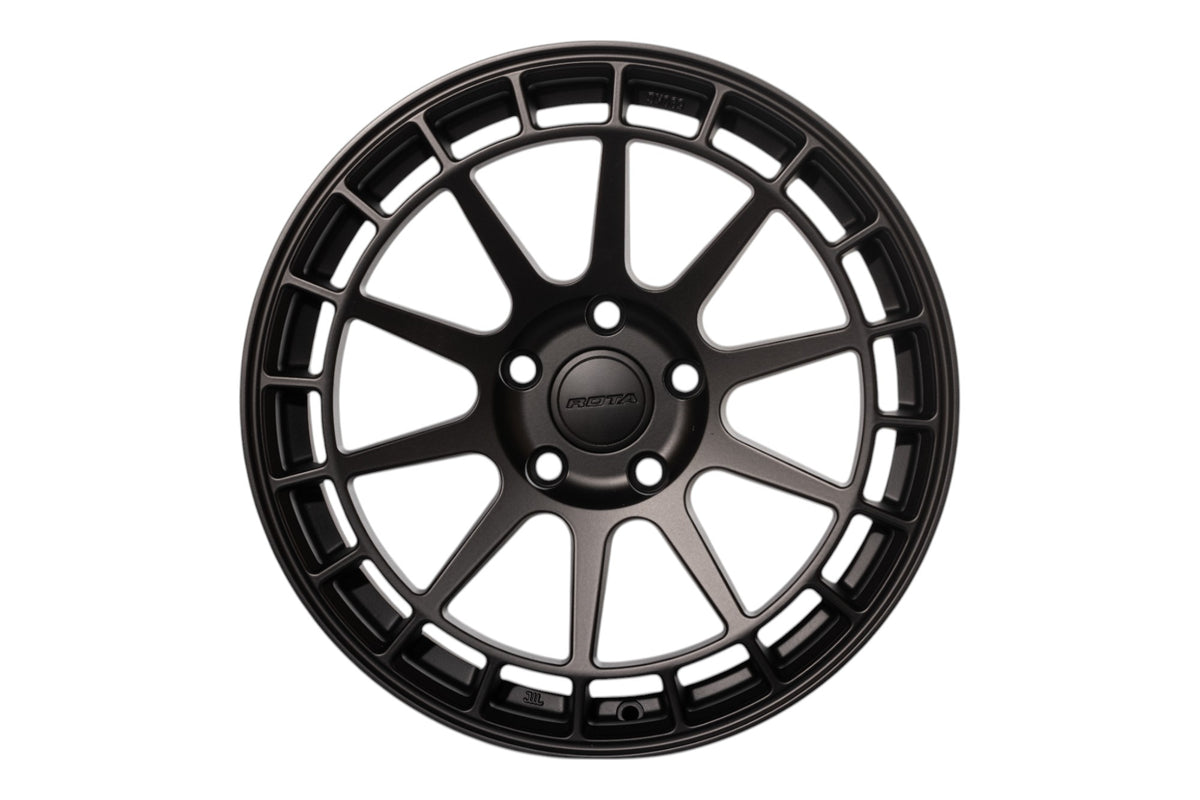 ROTA Recce (17x8, 5x114.3, +44mm, 73mm Hub)