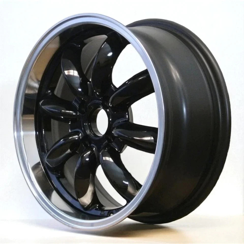 ROTA RB (15x7, 4x114.3, +4mm, 73mm Hub) - Jinnspeed