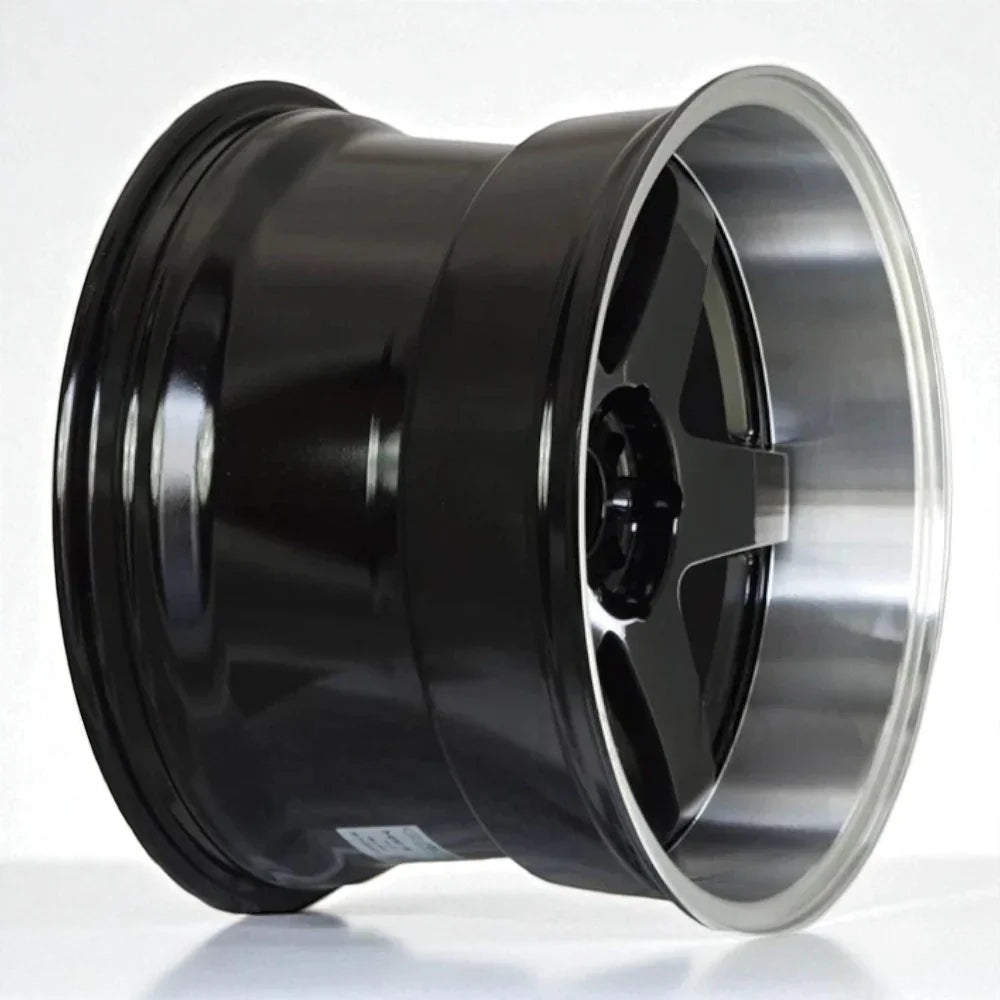 ROTA P45-R (18x10, 5x114.3, +20mm, 73mm Hub) - Jinnspeed